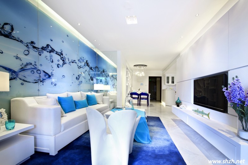 藍白地中?？蛷d裝修